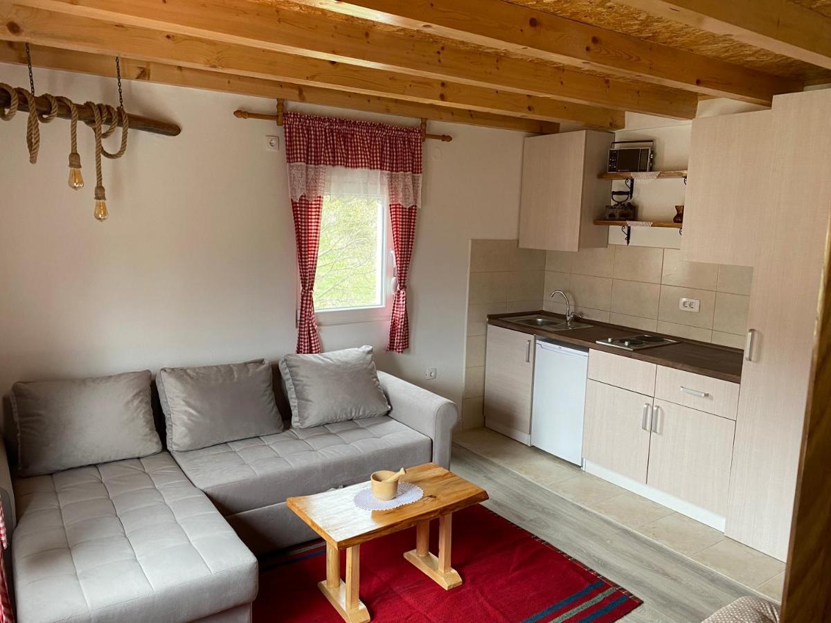 Crossroads Preseka Appartement *